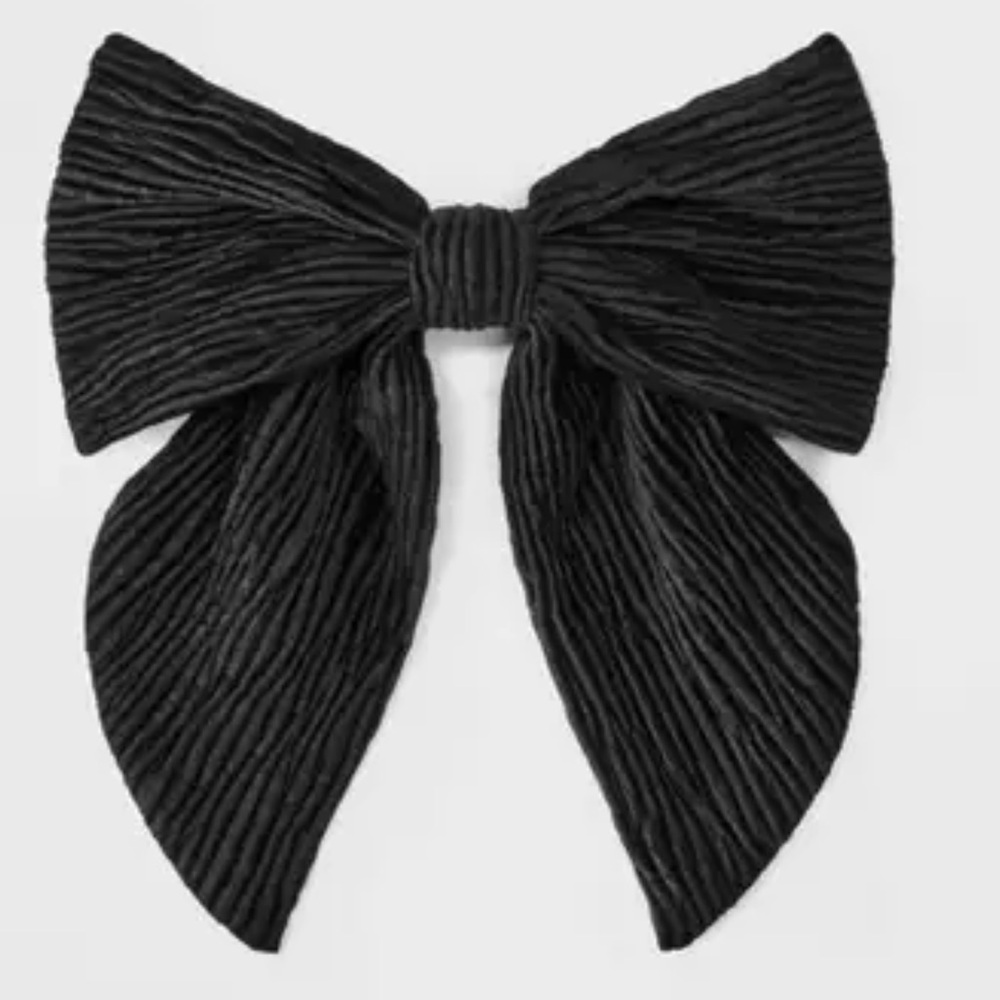 Black bow hair clip